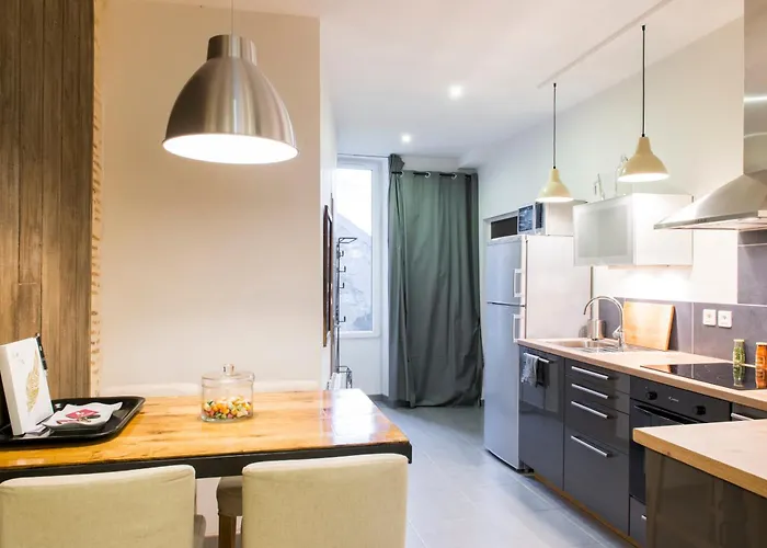 Апартаменты Unsejouranantes - Gite Lamoriciere *