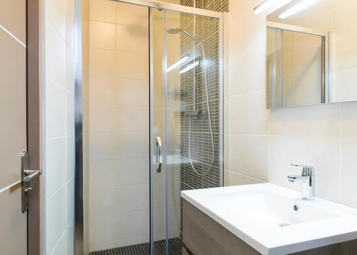 Апартаменты Unsejouranantes - Gite Lamoriciere *